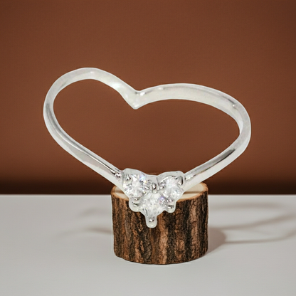 Japanese ring- Nickel-free 3-stone cubic zirconia heart-shaped ring- Made in Japan