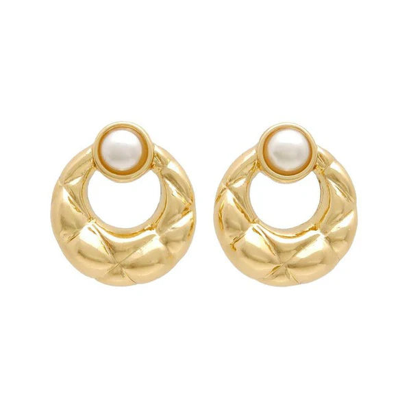 Japanese earring- Quilted Pearl Stud Earrings