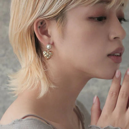 Japanese earrings- Quilted Heart Pearl Earrings