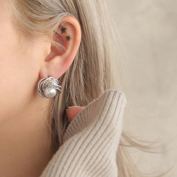 Japanese earrings- Nickel-Free Flower Pearl Stud Earrings with Titanium Posts