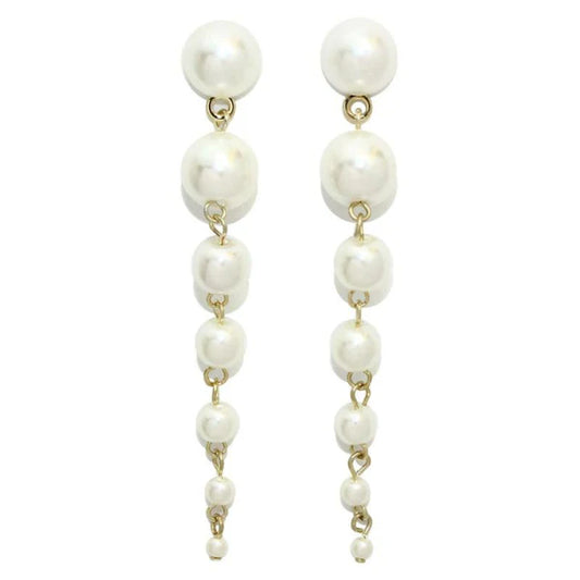 Japanese earrings- Petite Gradient Pearl Studs