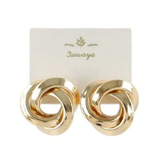 Japanese earrings- metal three circle stud earrings