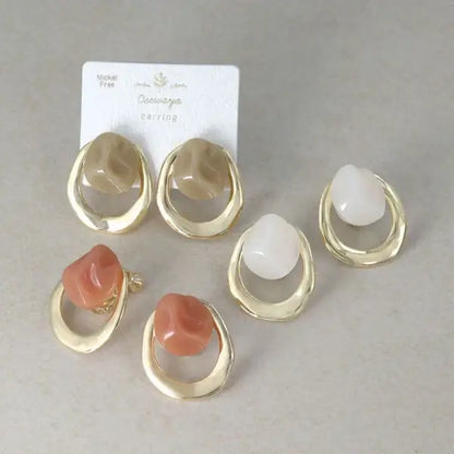 Japanese non-pierced earrings- marble texture screw-back earrings