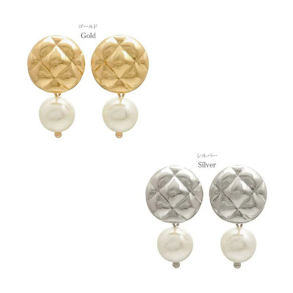 Japanese non-pierced earrings- Nickel-Free Quilted Circle Pearl Screw-Back Earrings
