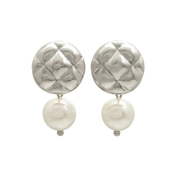 Japanese non-pierced earrings- Nickel-Free Quilted Circle Pearl Screw-Back Earrings