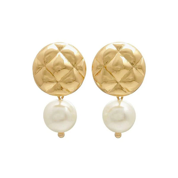 Japanese non-pierced earrings- Nickel-Free Quilted Circle Pearl Screw-Back Earrings