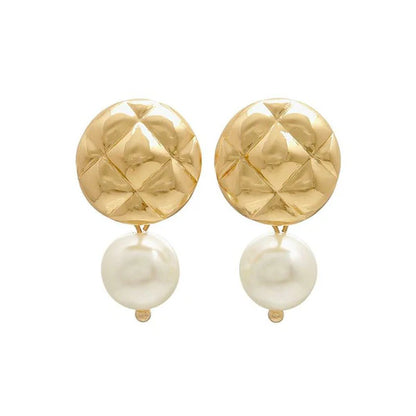 Japanese non-pierced earrings- Nickel-Free Quilted Circle Pearl Screw-Back Earrings